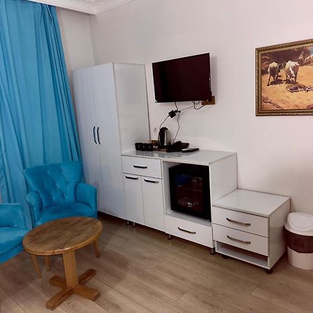 Avrasyaqueen Hotel Istanboel Buitenkant foto