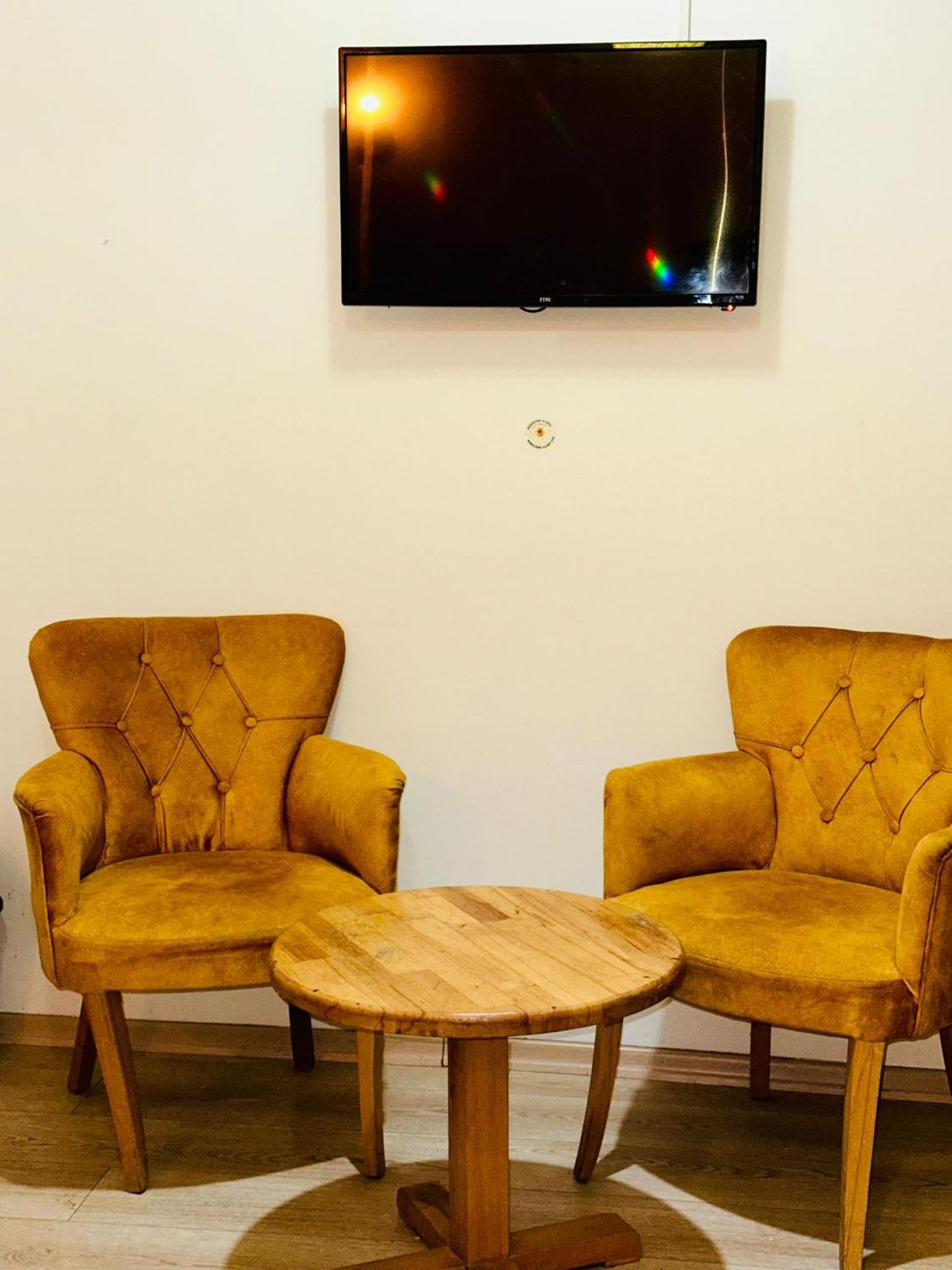 Avrasyaqueen Hotel Istanboel Buitenkant foto