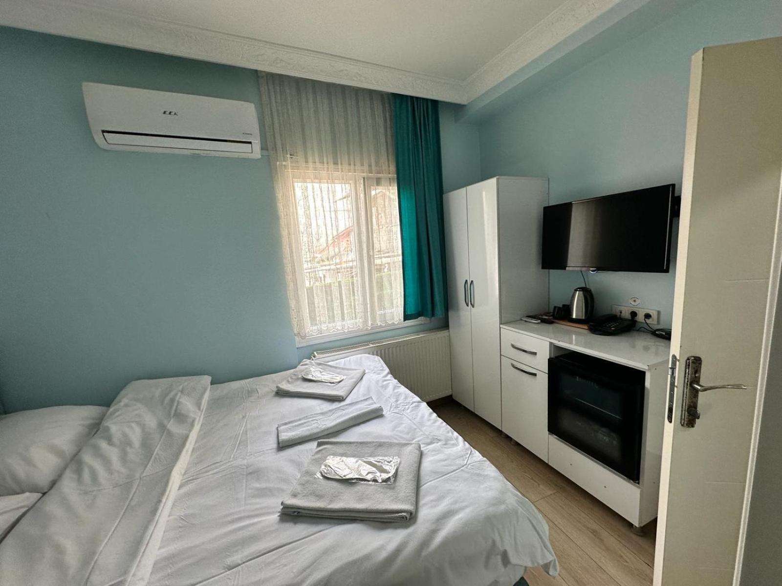 Avrasyaqueen Hotel Istanboel Buitenkant foto
