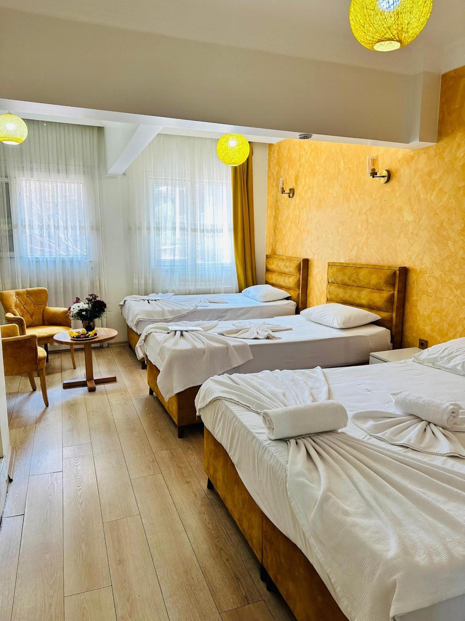 Avrasyaqueen Hotel Istanboel Buitenkant foto